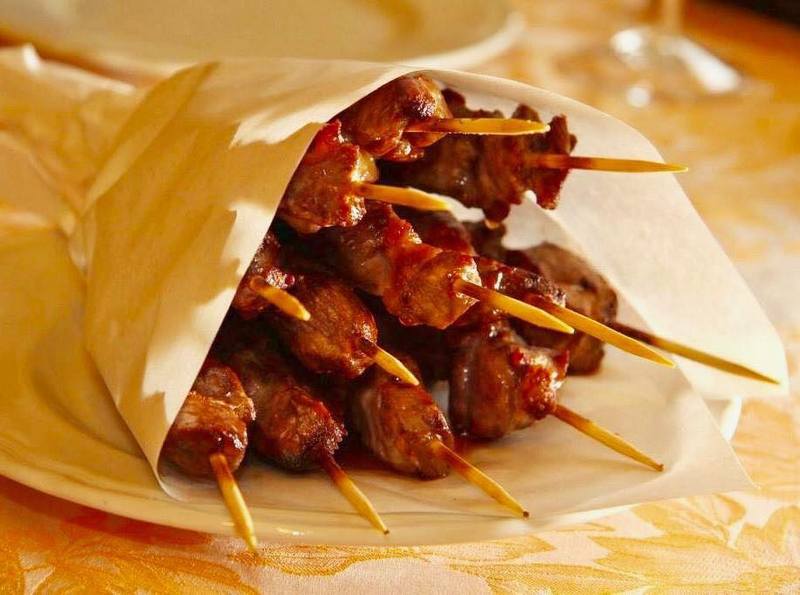 Gustare gli Arrosticini Abruzzesi - YesAbruzzo!